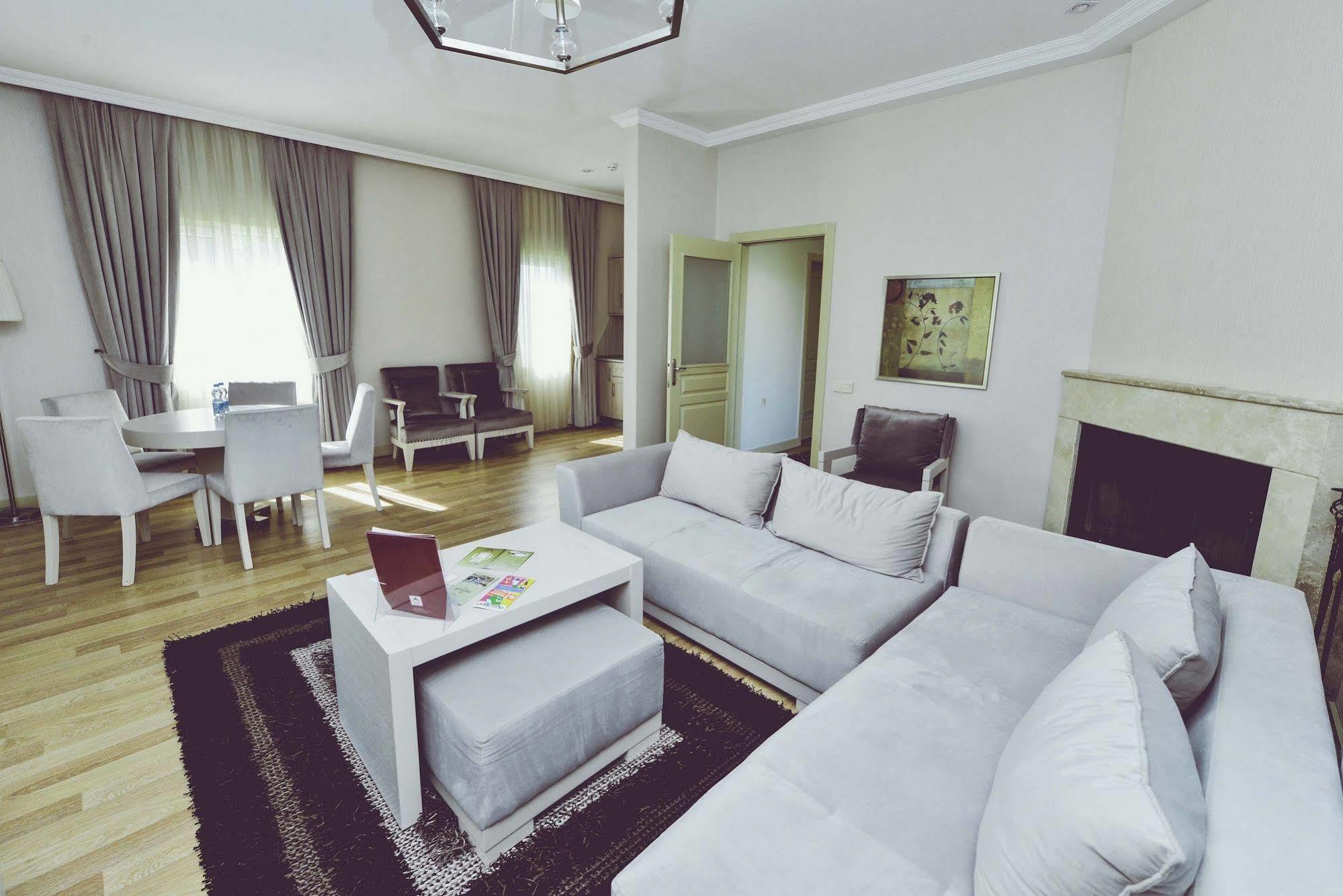 Gabala Garden Hotel エクステリア 写真