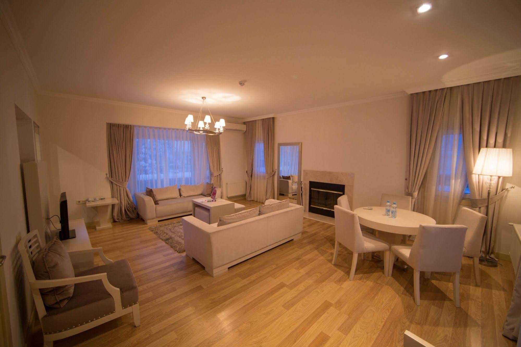 Gabala Garden Hotel エクステリア 写真