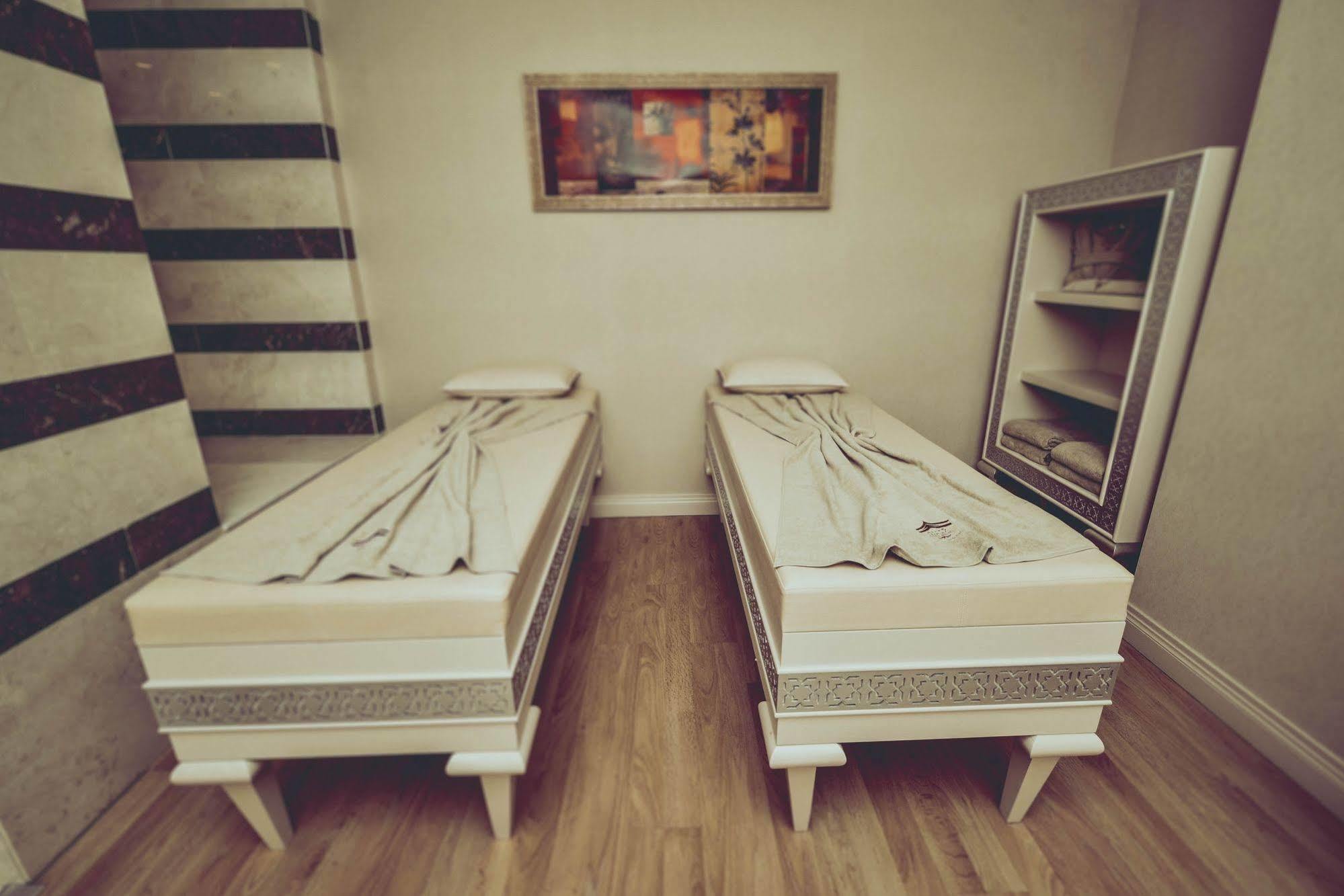 Gabala Garden Hotel エクステリア 写真